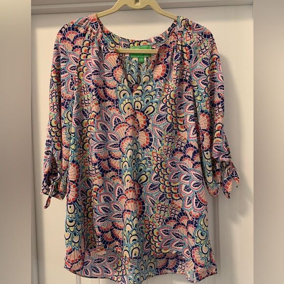 Pappagallo Tops - Pappagallo V-Neck Blouse 3/4 Sleeves with Ties Size Medium